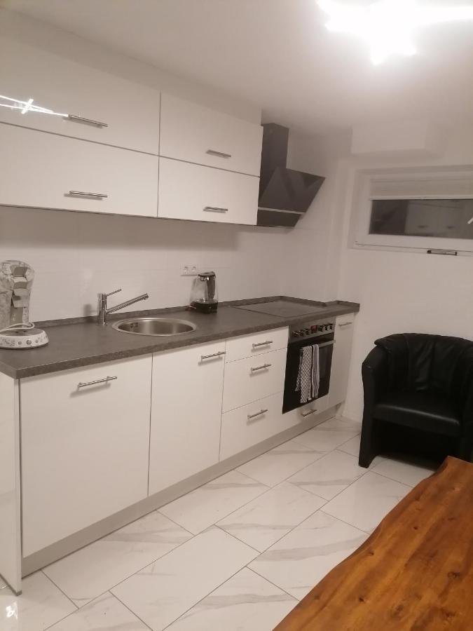Schoene Einliegerwohnung In הכינגן מראה חיצוני תמונה