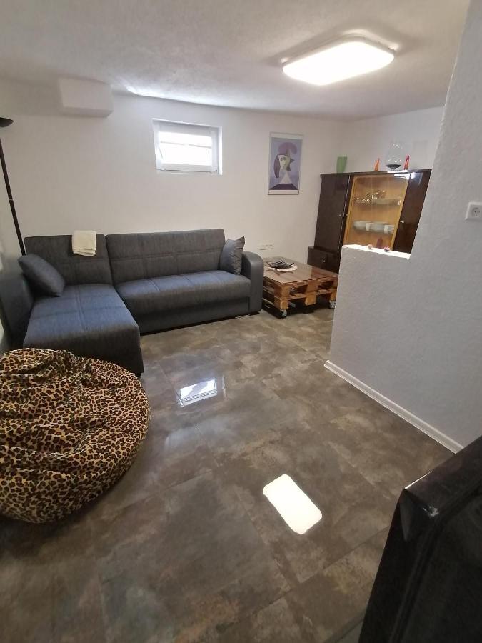 Schoene Einliegerwohnung In הכינגן מראה חיצוני תמונה